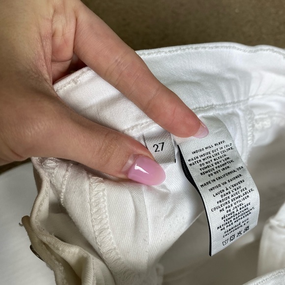 🤍 J BRAND WHITE JEANS - Picture 5 of 7